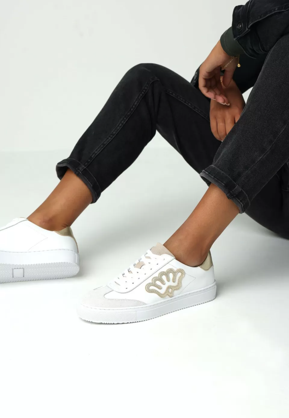 Shabbies Amsterdam Sneaker Rabia Yana /Goud^ Sneakers